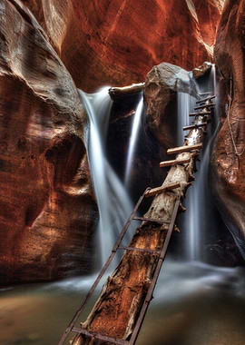 Kanarra Creek Falls