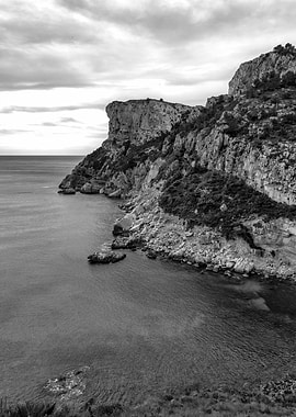 Black and white cliffs sea