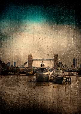 Tower Bridge & Boats