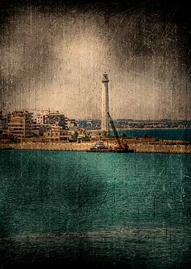 Lighthouse by the Sea Porto di Bari