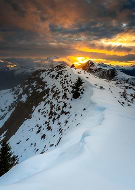 Snowy Mountain Sunset | Dolomiten