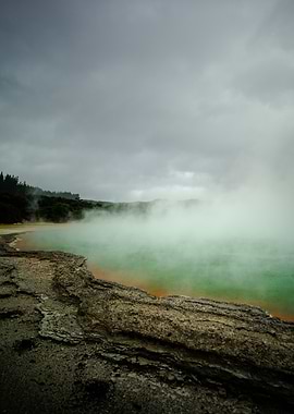 Champagne geothermal Pool
