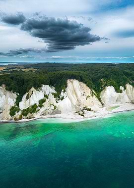 White Cliffs & Turquoise Sea on Møn