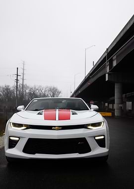 White Chevrolet Camaro