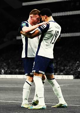 Dominic Solanke with Dejan Kulusevski