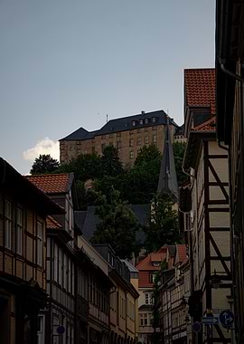 Path to the castle of Blankenburg