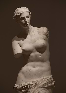 Venus de Milo Statue