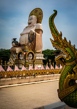 Laughing Buddha Statue