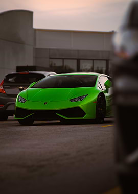 Green Lamborghini Huracan