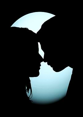 Silhouette Couple Kissing