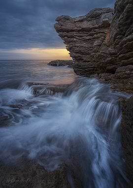 The Dance of Water and Light