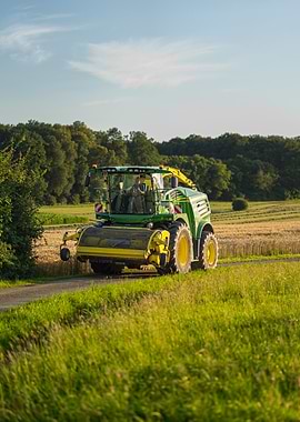Häcksler - JohnDeere 8500i