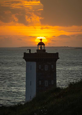 Lighthouse Sunset