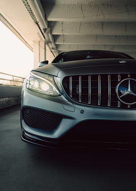 Mercedes-Benz Front Grille