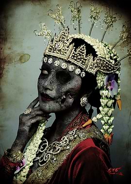 Queen of Cracked Grace