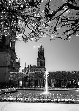 Dresden Cathedral and Fountain, Black and White