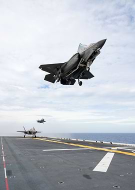 F-35B Lightning II Aircraft Carrier Landing