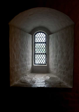 Arched Window with Diamond Lattice