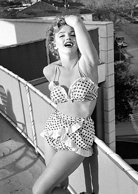Marilyn Monroe in Polka Dot Bikini