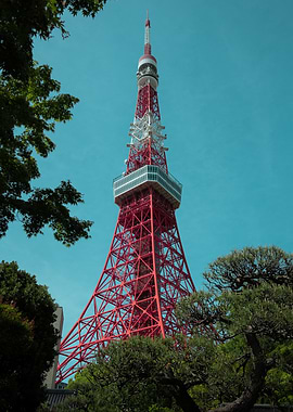 Tokyo Tower view from below
