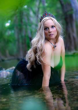 Queen in the River reflection