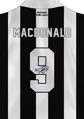 Malcolm Macdonald Number 9 Newcastle Football Shirt