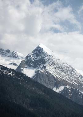 Snowy Mountain Peak Landscape
