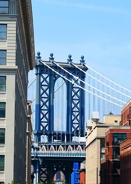 Manhattan Bridge View from City Streets