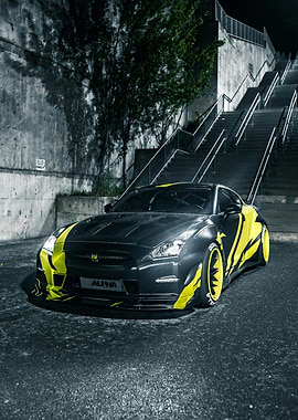 Black and Yellow Nissan GTR