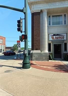 Traffic Light on a Sunny Day, Cherokee, Iowa, USA