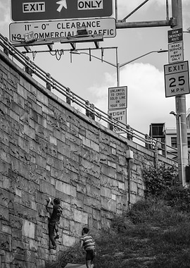 Cliffhanger: Brooklyn Bridge