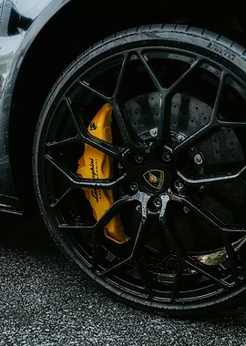 Lamborghini Wheel Close-Up