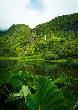 Green Mountain Lake with Waterfalls