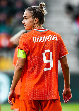Vivianne Miedema Netherlands Jersey Number 9