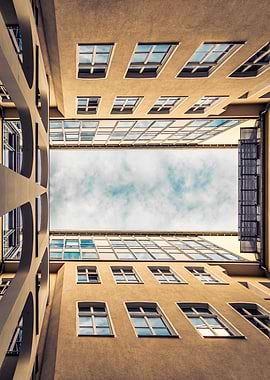 The view upwards - Berlin backyard