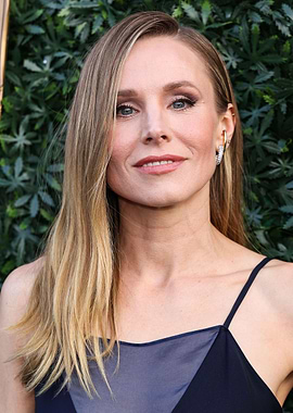 Kristen Bell portrait with green background