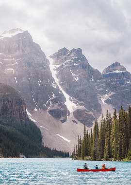 Moraine Lake Canoe Trip