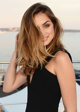Ana de Armas portrait