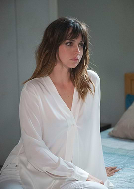 Ana de Armas portrait in white