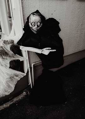 Creepy Halloween Grim Reaper Decoration