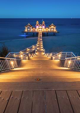 Sellin Pier at Night