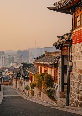 Sunrise at Bukchon Hanok Village, Seoul, South Korea