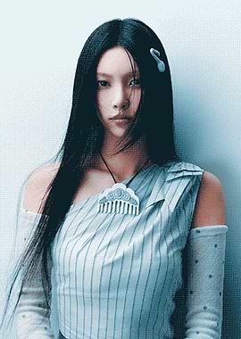 Yunah ILLIT 'NOT CUTE ANYMORE'