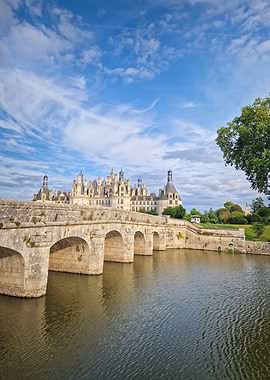 Château de Chambord over the water
