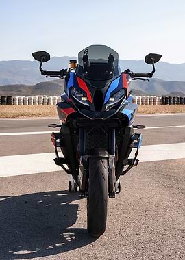 BMW M 1000 XR Motorcycle Front View