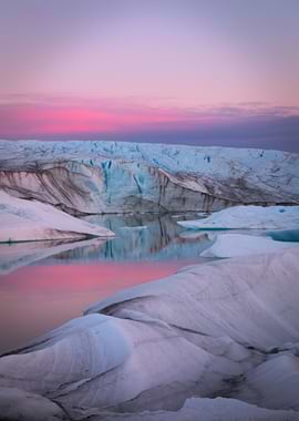 Glacier Lagoon at Sunset