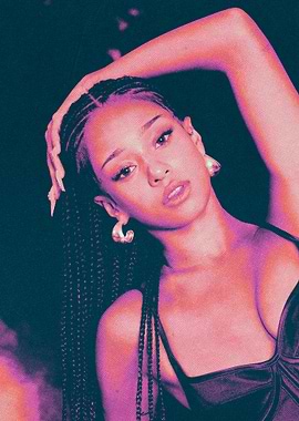 Manon KATSEYE “BEAUTIFUL CHAOS”