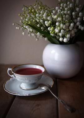 Tea with Lily of the Valley