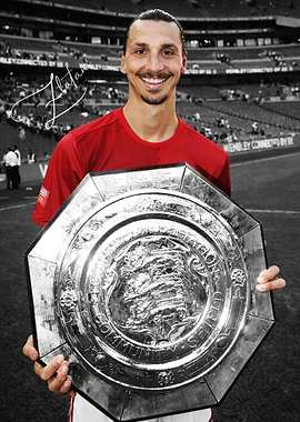 Zlatan Ibrahimović with Community Shield Trophy