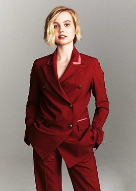 Woman in Red Suit angourie
